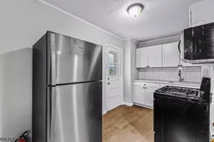 6 Armstrong St, South Bound Brook Boro, NJ 08880 - Photo 5