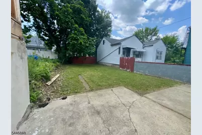 17 Highland Ter, Irvington, NJ 07111 - Photo 17