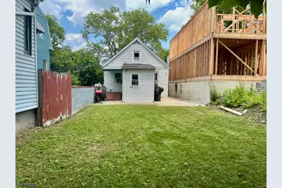 17 Highland Ter, Irvington, NJ 07111 - Photo 19