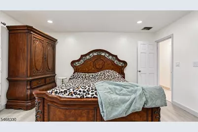 6 E 2nd St, Woodbridge Township, NJ 07064 - Photo 13