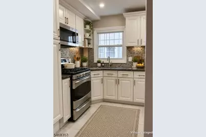 190 Fabyan Pl, Newark, NJ 07112 - Photo 5