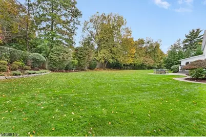 9 Trimingham Ct, Mendham Township, NJ 07945 - Photo 5