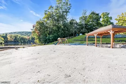 8 Lakeview Ct, Jefferson Township, NJ 07438 - Photo 41