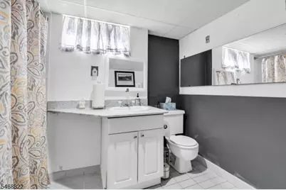 8 Lakeview Ct, Jefferson Township, NJ 07438 - Photo 23
