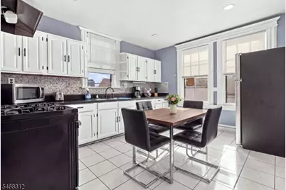 12 Bock Ave, Newark, NJ 07112 - Photo 5