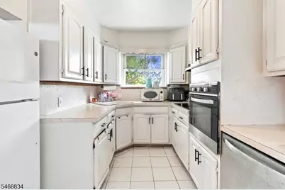 836 Summit St, Linden, NJ 07036 - Photo 5