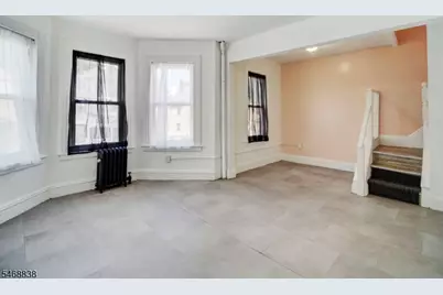 144 Steuben St, East Orange, NJ 07018 - Photo 5