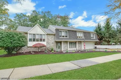 32 Clinton Ln, Wayne, NJ 07470 - Photo 1