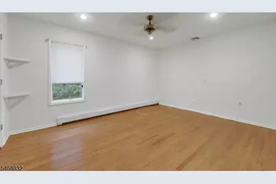 32 Clinton Ln, Wayne, NJ 07470 - Photo 19