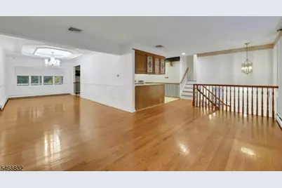 32 Clinton Ln, Wayne, NJ 07470 - Photo 17