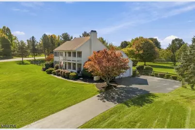 1 Bridle Ln, Washington Township, NJ 07882 - Photo 3