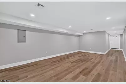 37 Washington St, Montclair, NJ 07042 - Photo 27