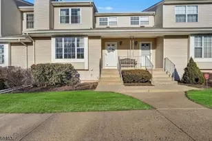 80 Freemont Ct, Franklin Township, NJ 08873 - Photo 1