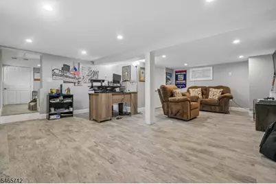 137 Ravine Ave, West Caldwell, NJ 07006 - Photo 29