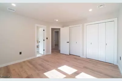 102 Brooklyn Mountain Rd, Hopatcong, NJ 07843 - Photo 15