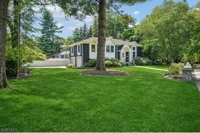 134 Norwood Ave, Montclair, NJ 07043 - Photo 31