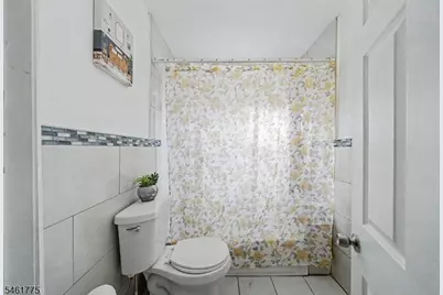 349 Lafayette St, Rahway, NJ 07065 - Photo 25