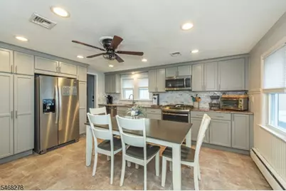 33 Mountain Ave, Hanover Township, NJ 07927 - Photo 7