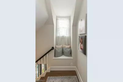 37 Wayland Dr, Verona, NJ 07044 - Photo 29