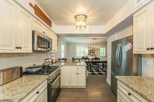37 Wayland Dr, Verona, NJ 07044 - Photo 25