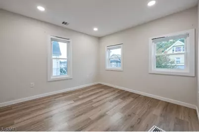 82 Watchung Ave, West Orange Township, NJ 07052 - Photo 21