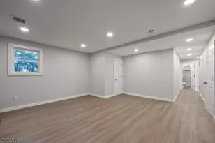 82 Watchung Ave, West Orange Township, NJ 07052 - Photo 13