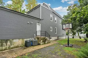82 Watchung Ave, West Orange Township, NJ 07052 - Photo 7