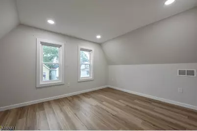 82 Watchung Ave, West Orange Township, NJ 07052 - Photo 35