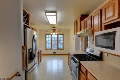 15 Jocelyn Pl, Pequannock Township, NJ 07444 - Photo 19