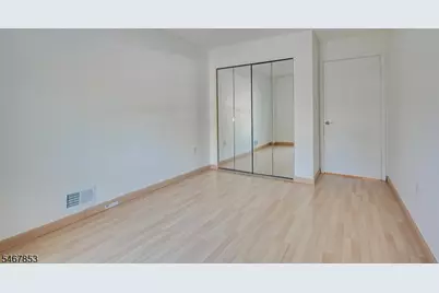 71 Rachel Ct, Franklin Township, NJ 08823 - Photo 21