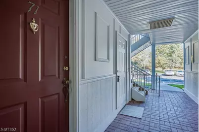 71 Rachel Ct, Franklin Township, NJ 08823 - Photo 3