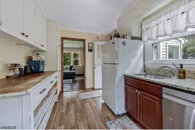33 Abbott Rd, Montville Township, NJ 07082 - Photo 7