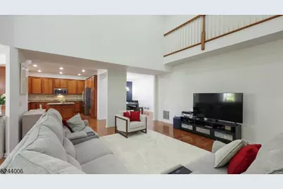 4 Dickinson Rd, Bernards Township, NJ 07920 - Photo 11
