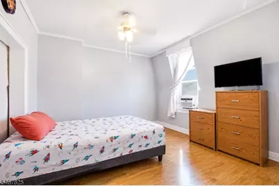 22 Storms Ave, Jersey City, NJ 07306 - Photo 21