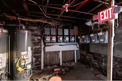 22 Storms Ave, Jersey City, NJ 07306 - Photo 23