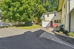 20 Braemore Rd, Montclair, NJ 07043 - Photo 25