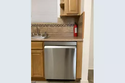 81 Brookdale Ave, Newark, NJ 07106 - Photo 7