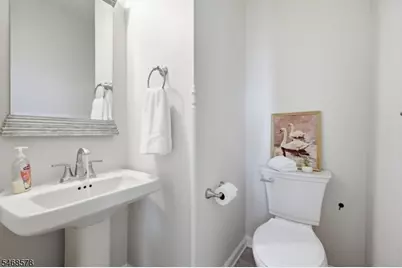 28 Pinehurst Dr, Washington Township, NJ 07882 - Photo 15