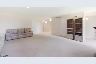 28 Pinehurst Dr, Washington Township, NJ 07882 - Photo 33
