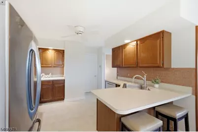 28 Pinehurst Dr, Washington Township, NJ 07882 - Photo 11