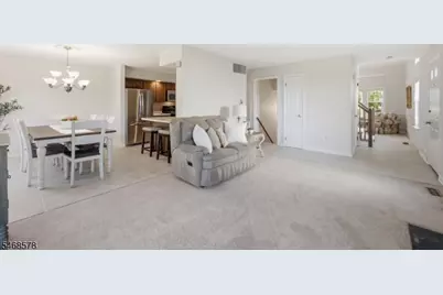 28 Pinehurst Dr, Washington Township, NJ 07882 - Photo 7