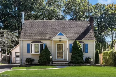 611 Fairfield Ave, Kenilworth, NJ 07033 - Photo 1