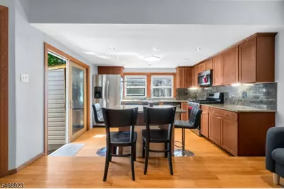 611 Fairfield Ave, Kenilworth, NJ 07033 - Photo 11