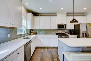 4 Woodland Wy, Mount Arlington, NJ 07856 - Photo 19