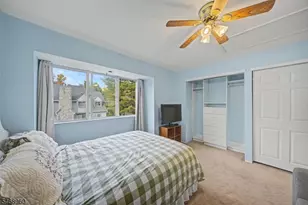 7 Garden Ct, Roxbury Township, NJ 07876 - Photo 11