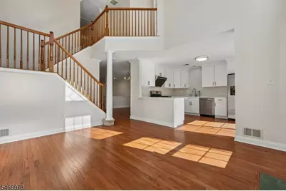 26 Mayflower Dr, Bernards Township, NJ 07920 - Photo 5