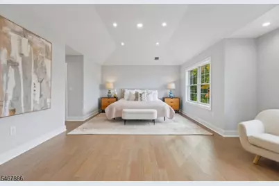 354 Beaufort Ave, Livingston, NJ 07039 - Photo 27