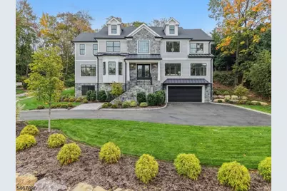 354 Beaufort Ave, Livingston, NJ 07039 - Photo 3