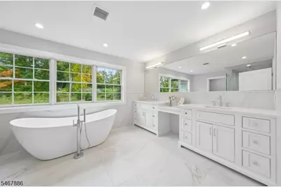 354 Beaufort Ave, Livingston, NJ 07039 - Photo 29