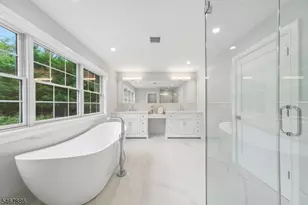 354 Beaufort Ave, Livingston, NJ 07039 - Photo 31